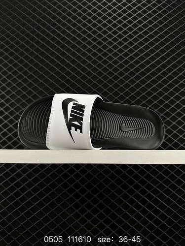 NIKE VICTORI ONE SLIDE Ciabatte Ciabatte da spiaggia estive alla moda Codice articolo CN967 Codice 6