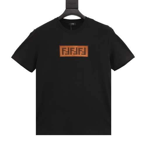 Tshirt a maniche corte con doppia toppa in pelle scamosciata FF Fendi sul petto