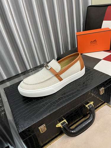 Scarpe uomo Hermes Codice 0503B40 Taglia 3844