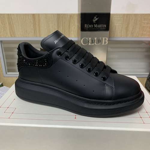 McQueen* Men's and Women's Shoes Coding: 0318C70 Size: Women's 34-41., Men's 38-46 Special remarks (