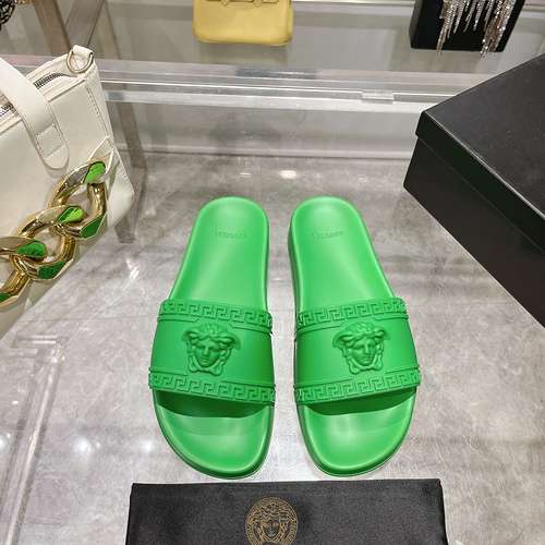 Versace men's shoes Code: 0506B20 Size: 39-46