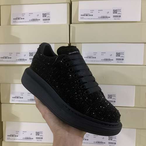 McQueen* men's and women's shoes Code: 0318D00 Size: Women's 34-41., Men's 38-46 Special remarks (Fe