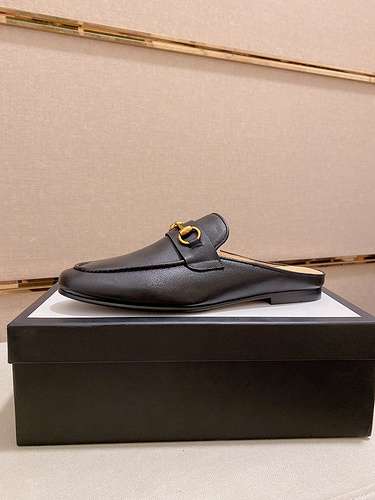 GUCCI scarpe uomo Codice 0510B60 Taglia 3844