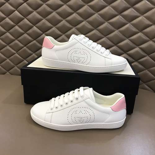 GUCCI scarpe uomo e donna Codice 0508B40 Taglia Donna 3539 Uomo 3844