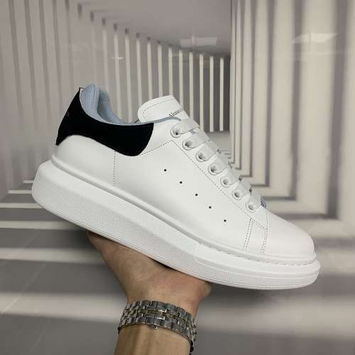 McQueen* Men's and Women's Shoes Coding: 0318C30 Size: Women's 34-41., Men's 38-46 Special remarks (