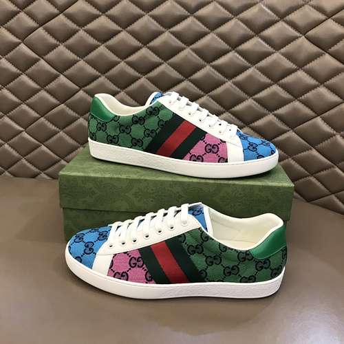 GUCCI scarpe uomo e donna Codice 0508B40 Taglia Donna 3539 Uomo 3844