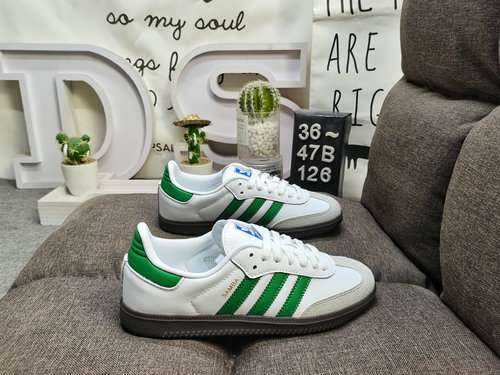 126DAdidas originali Busenitz Vulc adidas Quasi 70 anni di classici originali realizzati in pelle sc