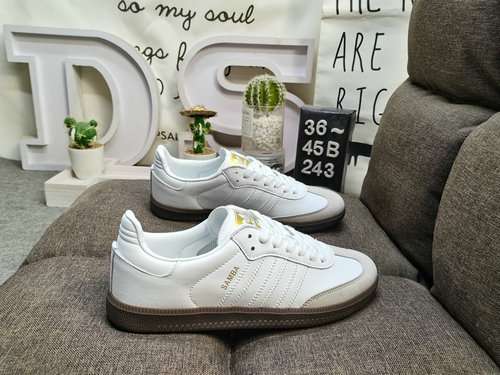 243DAdidas originali Busenitz Vulc adidas Quasi 70 anni di classici originali realizzati in pelle sc