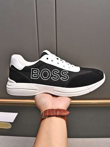 Scarpe uomo Boss Codice 0529B30 Taglia 3844 45 personalizzate