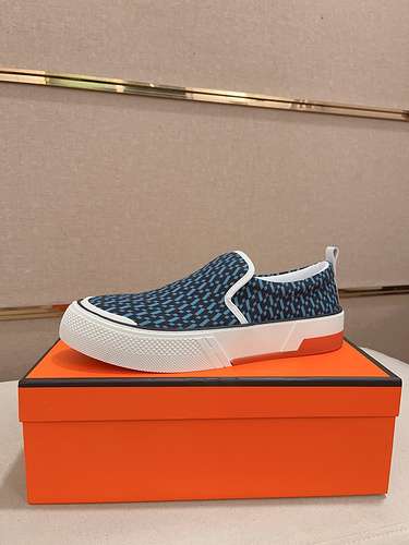 Scarpe uomo Hermes Codice 0524B40 Taglia 3844 personalizzabile a 45 non rimborsabile