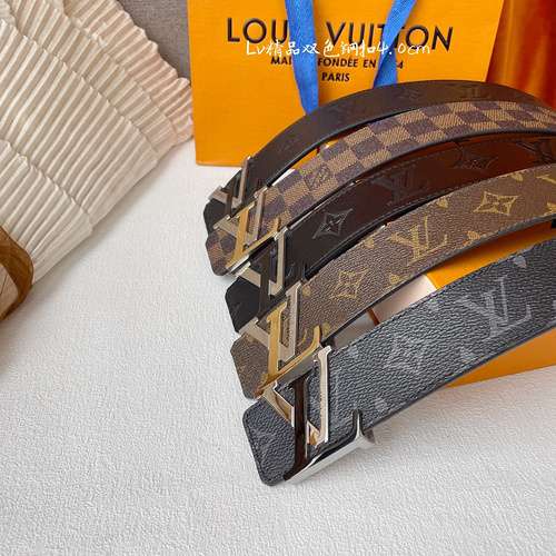 Cintura LOUIS VUITTON all'ingrosso LV Louis Vuitton cintura da uomo all'ingrosso materiale originale