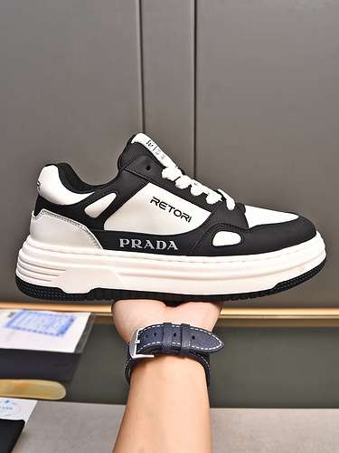 Scarpe Prada uomo Codice 0529B60 Taglia 3844