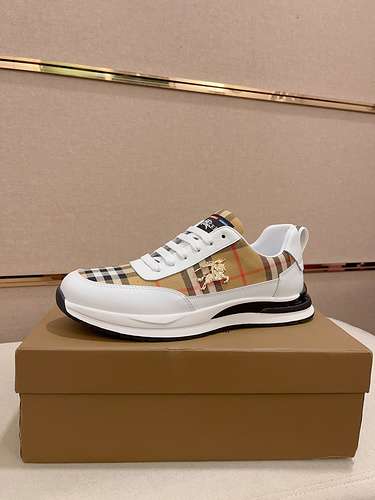 Scarpe Uomo Burberry Codice 0524B40 Taglia 3844