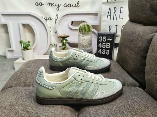 433DAdidas originali Busenitz Vulc adidas Quasi 70 anni di classici originali realizzati in pelle sc