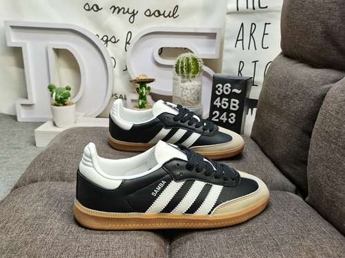 243DAdidas originali Busenitz Vulc adidas Quasi 70 anni di classici originali realizzati in pelle sc