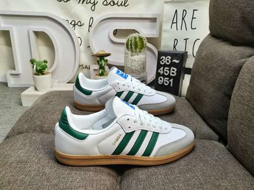 951DAdidas originali Busenitz Vulc adidas Quasi 70 anni di classici originali realizzati in pelle sc