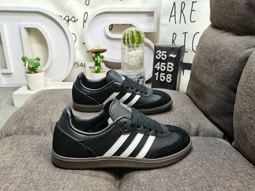 158DAdidas originali Busenitz Vulc adidas Quasi 70 anni di classici Originali realizzati in pelle sc