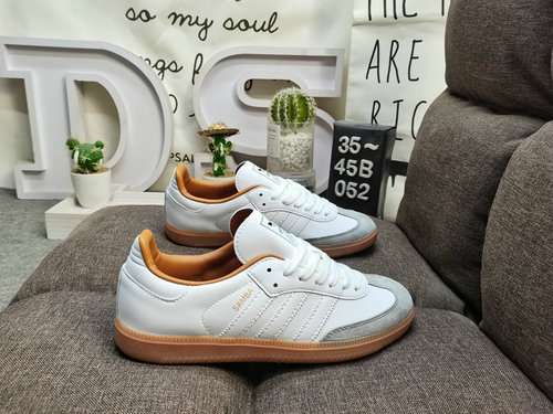 052DAdidas originali Busenitz Vulc adidas Quasi 70 anni di classici originali realizzati in pelle sc