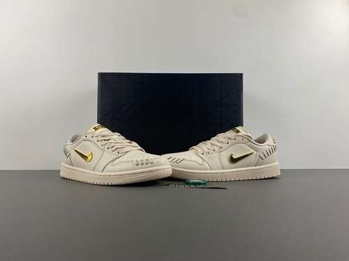 Versione R Jordan 1a generazione Air Jordan 1 Low Rice Platinum Low Top codice articolo FN5032 genui