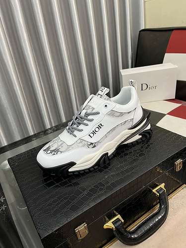 Scarpe Dior uomo Codice 0613B60 Taglia 3844