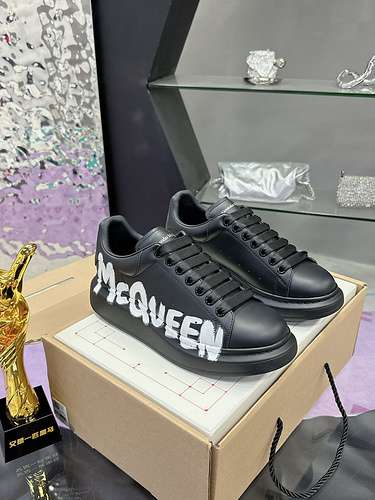Zapatos McQueen* para hombre y mujer Código: 0526C60 Talla: talla 35-40 para mujer, talla 39-44 para