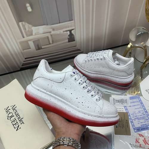 McQueen* Zapatos para hombre y mujer Código: 0526C40 Talla: Mujer 34-41. Hombres 38-46