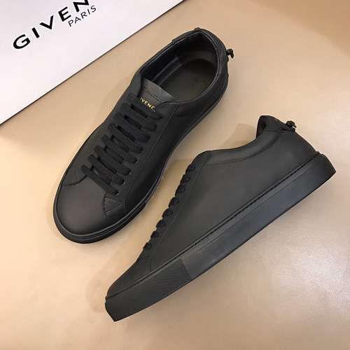 Givenchy scarpe uomo e donna Codice 0621B40 Taglia donna taglia 3539 taglia uomo 3844