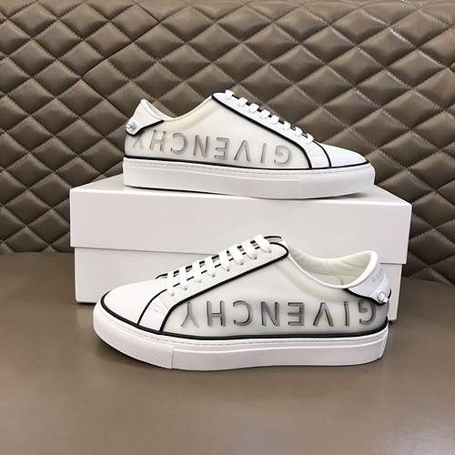 Scarpe uomo Givenchy Codice 0621B40 Taglia 3844