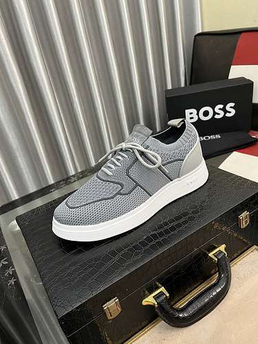 Scarpe uomo Boss Codice 0629B40 Taglia 3844