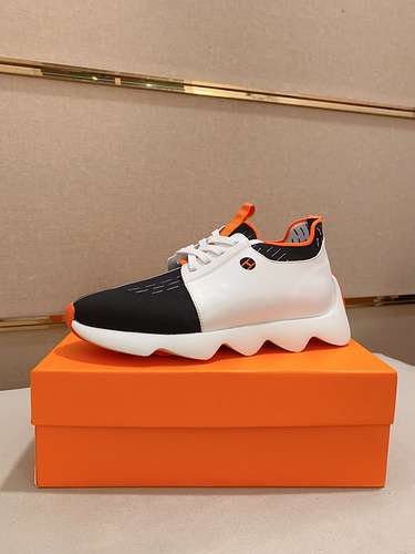 Scarpe uomo Hermes Codice 0628B70 Taglia 3844 personalizzabile a 45 non rimborsabile