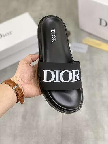 Scarpe Dior uomo Codice 0626A60 Taglia 3846