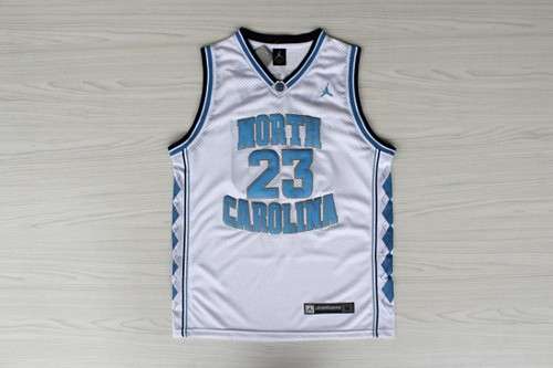 Edizione n. 23 Jordan Blue dell'Università della Carolina del Nord