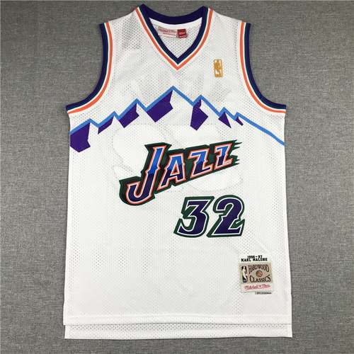 Jazz n. 32 Karl Malone Snow Mountain White