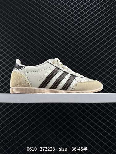 4 Collaborazione con il marchio di designer britannico Wales Bonner x Adidas WB Japan Low quotCream 