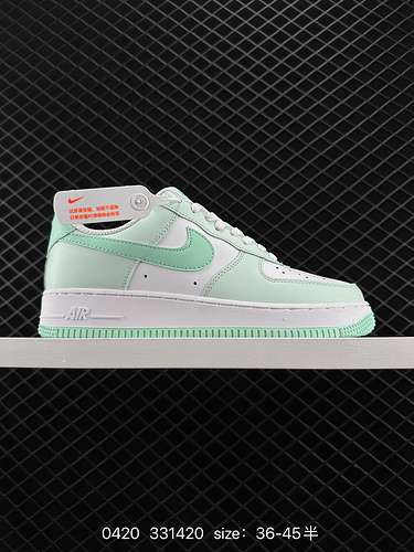 Autentiche scarpe da ginnastica sportive casual versatili Nike Air Force Low Air Force 1 basse. La c