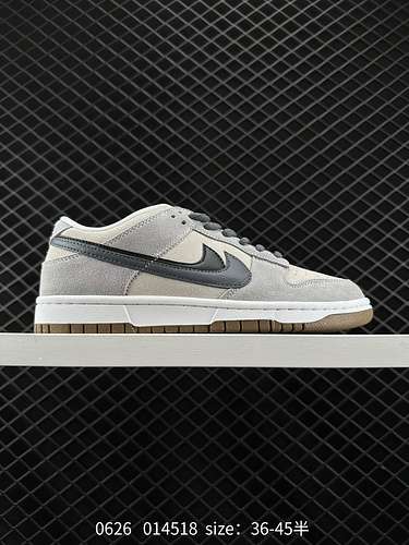 9 Nike Nike Dunk Low Retro Sneakers Retro Sneakers Come una classica scarpa da basket negli anni '80