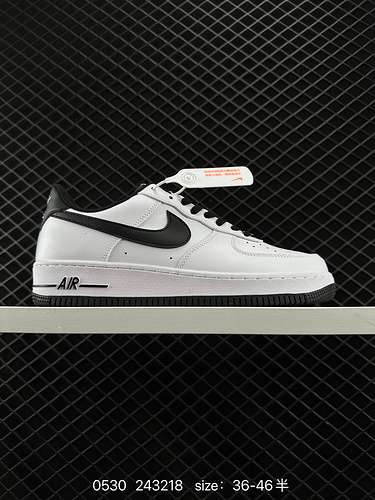 9 Nike Air Force Low Air Force 1 sneakers sportive casual versatili decostruite lowtop La combinazio