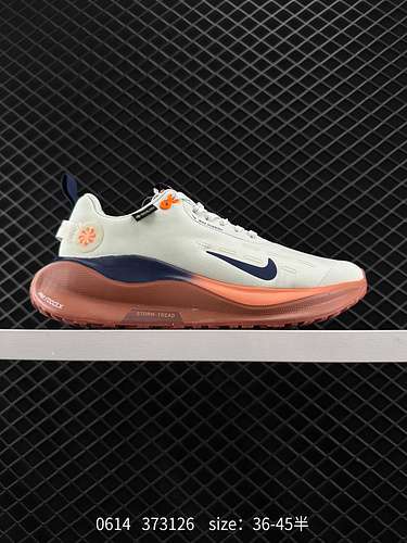 3 Nike NK Infinity Run 4 GoreTex Scarpe da corsa da strada impermeabili Nike FB297 Il corpo della sc