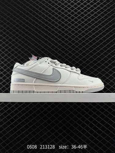 4 Nike Nike Dunk Low Sneakers Retro Sneakers Come una classica scarpa da basket negli anni '80, fu o