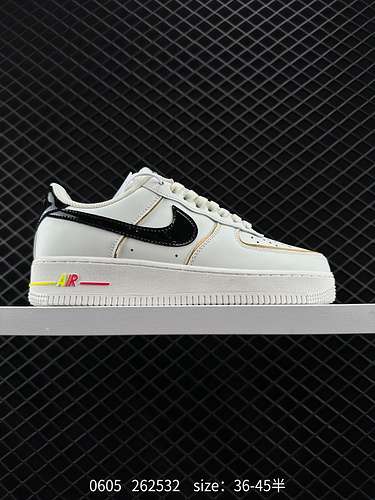 6 Spedizioni di nuovi prodotti Vendita limitata all'estero Livello aziendale Nike Air Force Low Phno