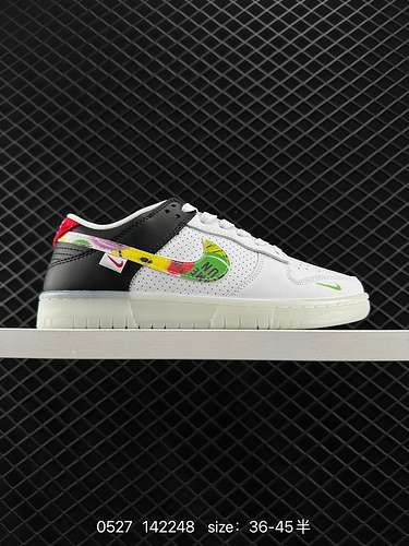 24 Livello aziendale Nike Dunk Low Crystal colorato Questo modello sostiene la rottura delle tradizi