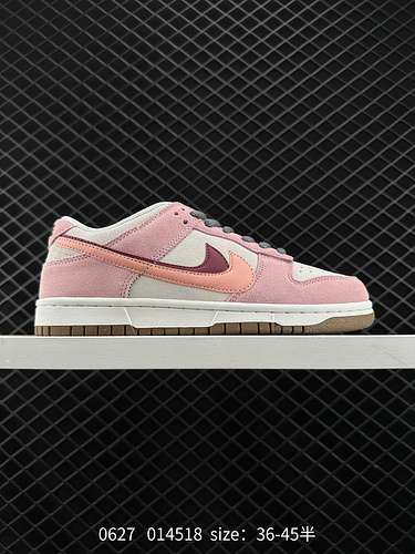 9 Nike Nike Dunk Low Retro Sneakers Retro Sneakers Come una classica scarpa da basket negli anni '80