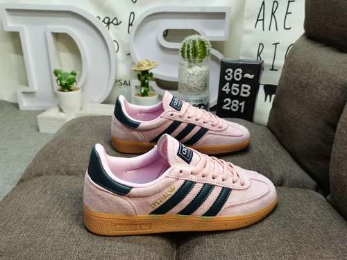 281DAdidas Handball Spezial sneakers casual classiche retrò L'intera scarpa è realizzata in pelle sc