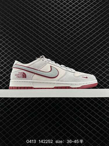 26 Nike SB Dunk Low Supreme in cobranding con prodotti originali puri dei principali produttori Alta