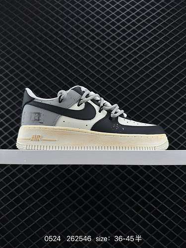 23 Livello aziendale Nike Air Force Low 7 Forma originale e cartone originale Crea una versione Air 