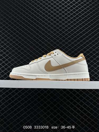 9 Prezzi speciali Nike Nike Dunk Low Retro Sneakers Retro Sneakers Come una classica scarpa da baske