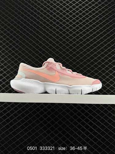 Le scarpe NikeNike da uomo e da donna sono realizzate in scatole originali autentiche sviluppate con