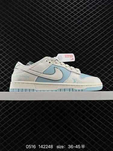 24 Corporatelevel LV x Nike Dunk Low Beige e Ice Blue Questo modello sostiene la rottura delle tradi