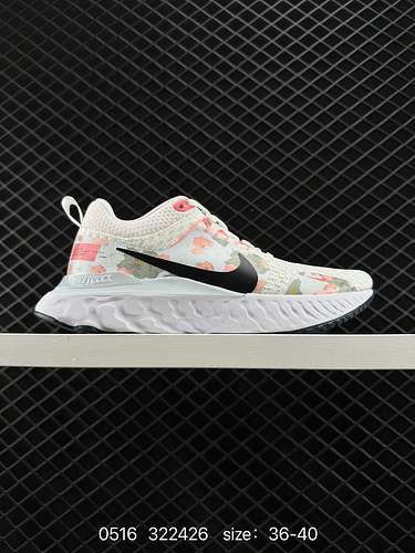 3 Scarpe da corsa da strada da donna Nike React Infinity Run FK 3 PRM Le scarpe sportive con suola s