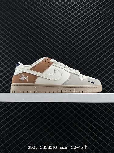 8 Prezzi speciali Nike Nike Dunk Low Retro Sneakers Retro Sneakers Come una classica scarpa da baske